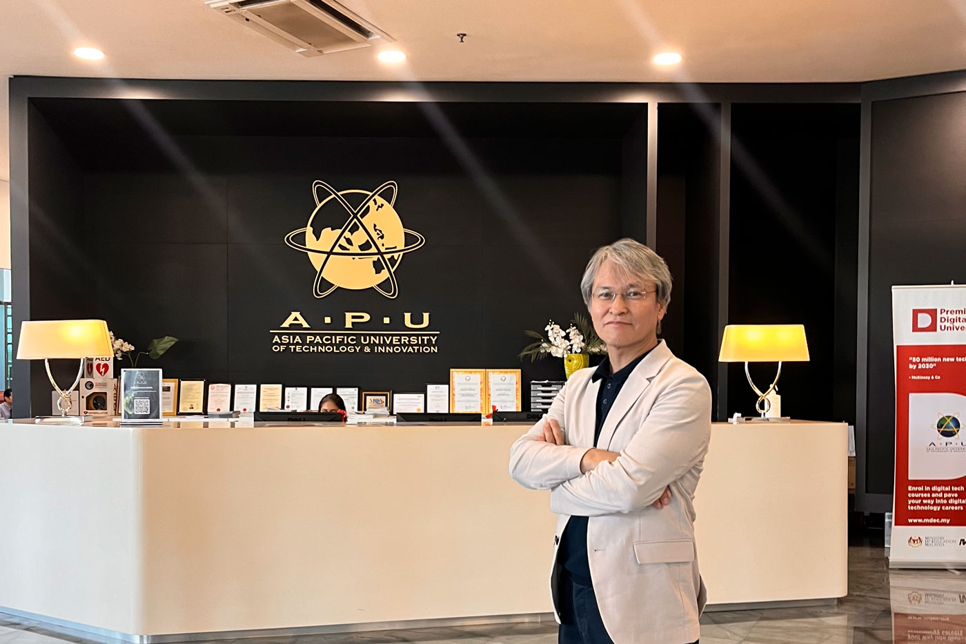 다국어 지원과 효율적인 온라인 학습 경험